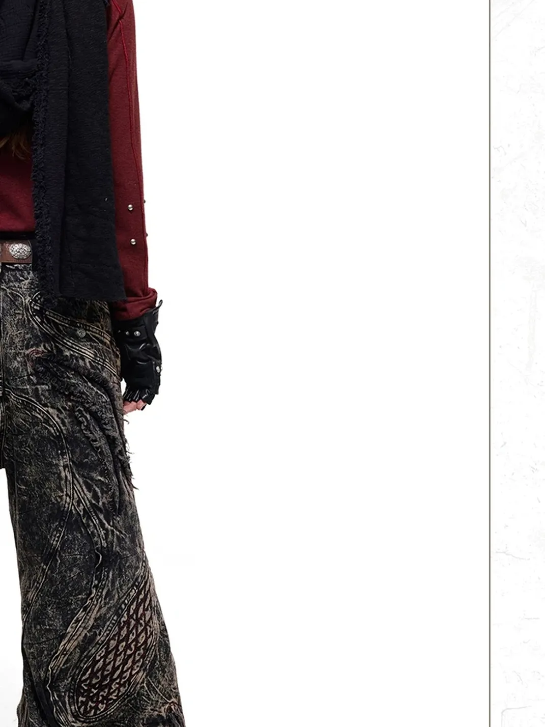 PERSONSOUL | Mottled Uneven Wash Red Black Jeans