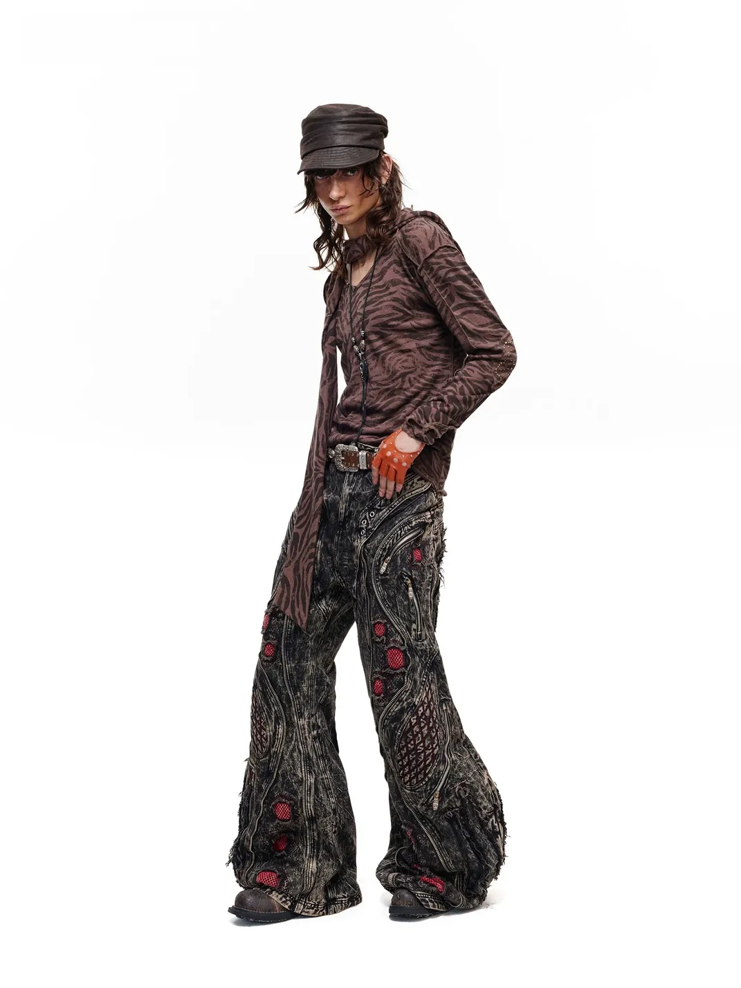 PERSONSOUL | Mottled Uneven Wash Red Black Jeans