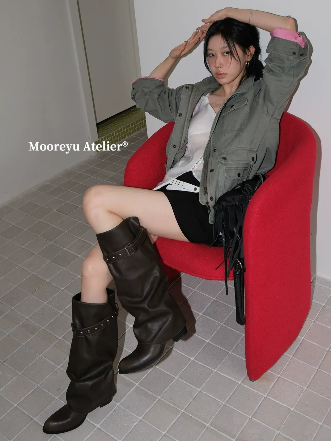 Mooreyu | Pointed Toe Slouchy Black Rivet Boots