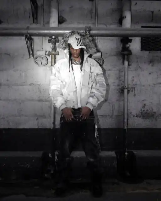 How to wear opium style？ @hellcatkenny00 wear STEEPC grey-and-white camouflage fur collar N2B jacket worldwide shipping🌍 #yvl #carti (3/7)